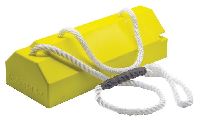 20" Single Aviation Wheel Chock for Large Aircraft with Qantas Locking Rope & Handle - AC6820-QLR-H